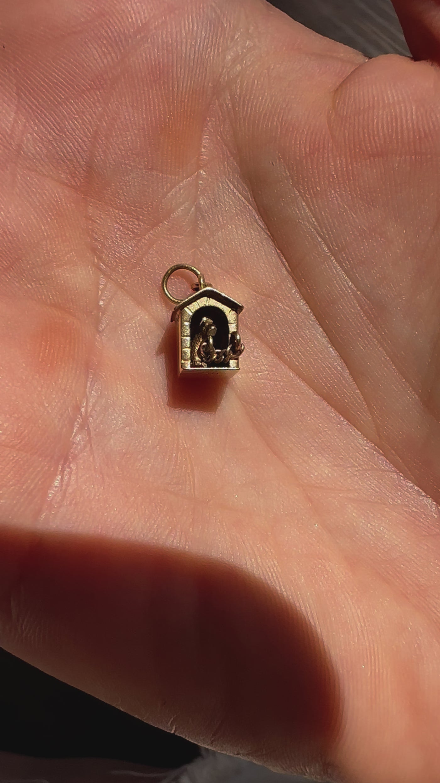 14k vintage estate charm dog lover dog mom doghouse 